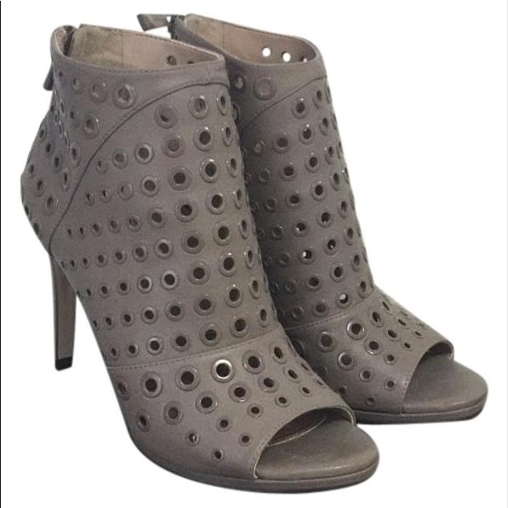 BCBG Womens Shoe Booties Heels MA-Lange Desert Sand Calf